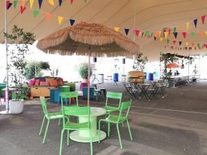 Kabeltrommel Bistrotisch bunt 1